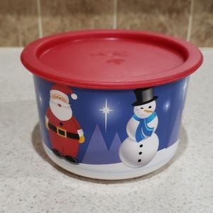 Tupperware canister
